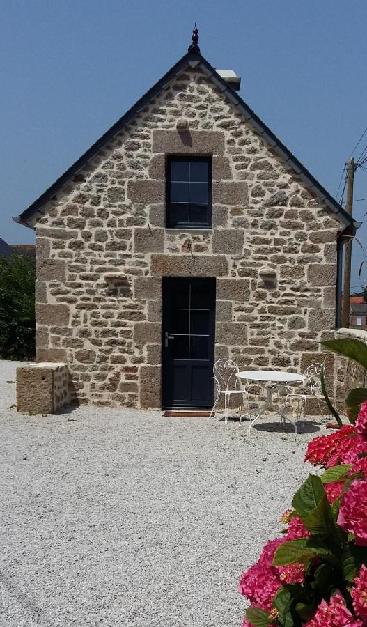 La Boulangerie De Gitesocotentin, Charmant Cocon Pour Deconnecter Montfarville Exterior photo
